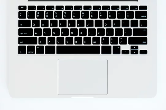Замена клавиатуры на MacBook в Белгороде